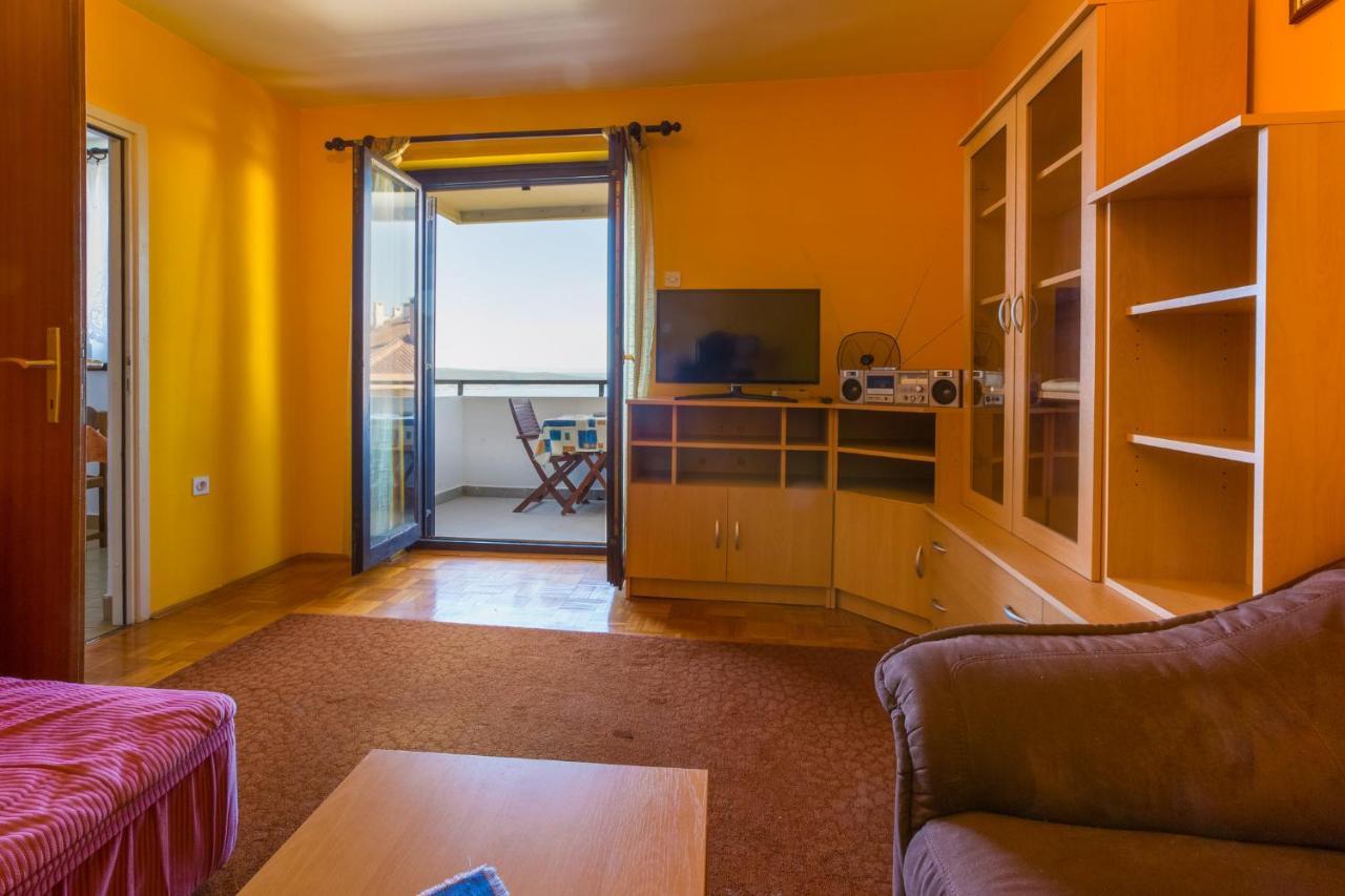 Apolic Lägenhet Crikvenica Exteriör bild